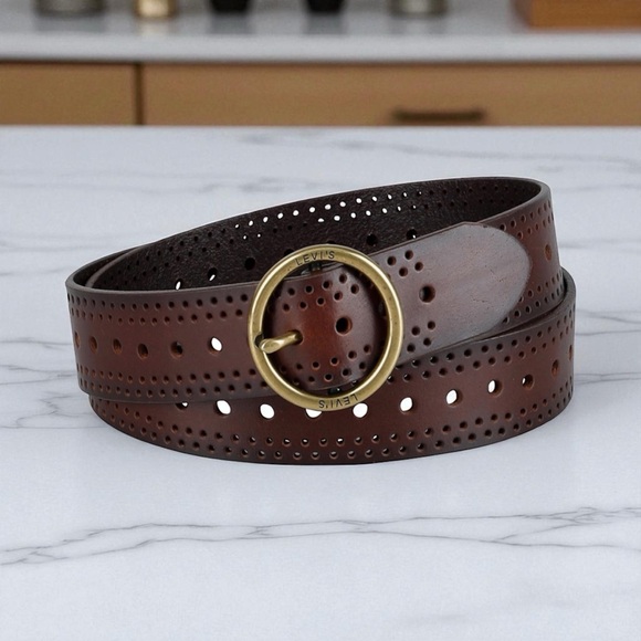 Levi\'s Women\'s Leather Multi-Perforate Fully Adjustable Belt Brown Size XL NWOT main image 7